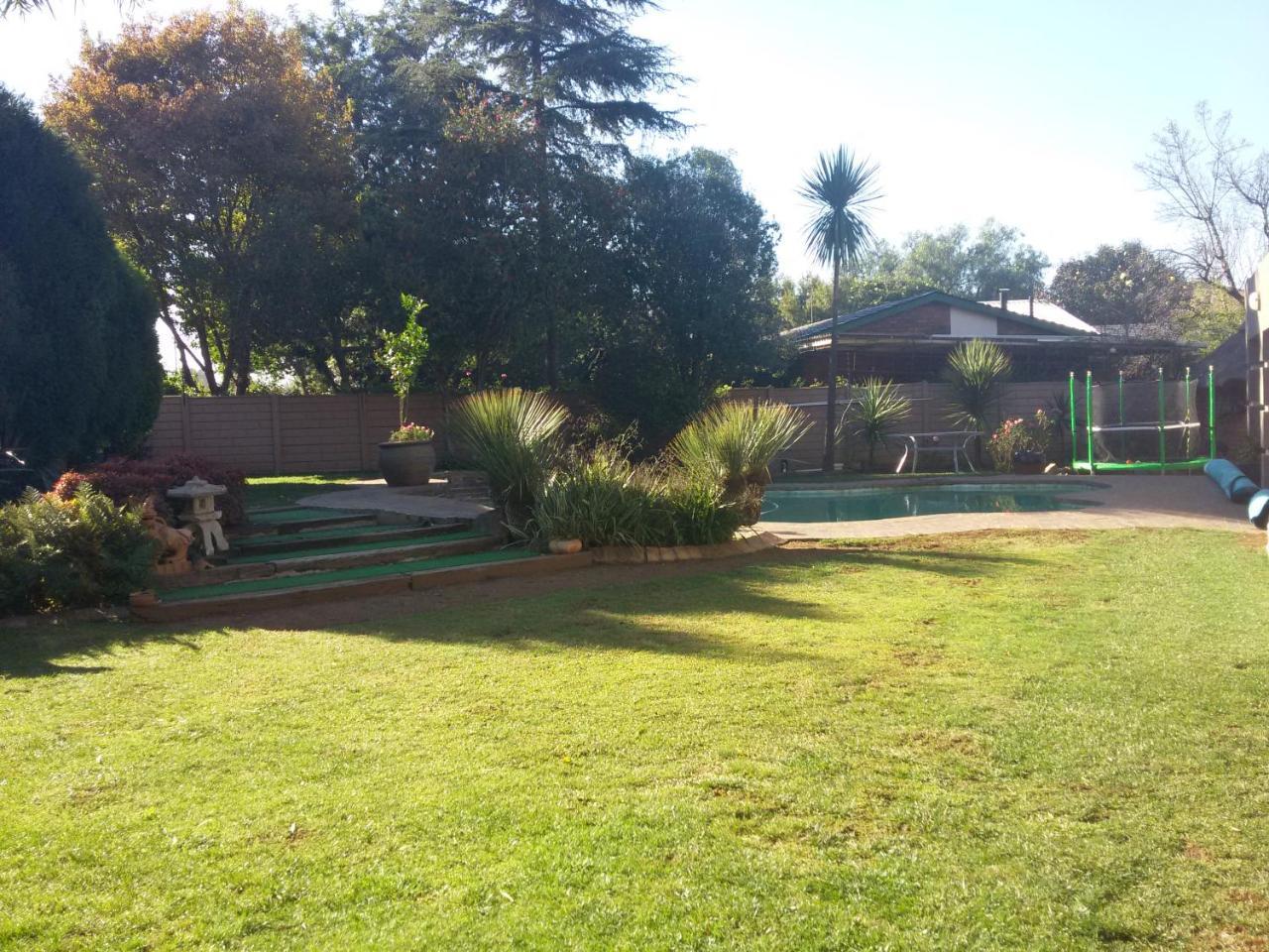 Sonyador Guesthouse ボックスバーグ エクステリア 写真